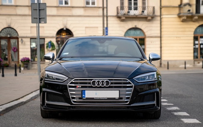 Audi S5 cena 169000 przebieg: 105000, rok produkcji 2018 z Warszawa małe 106